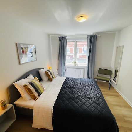 Aday - Central Terrace Apartment In Hjørring المظهر الخارجي الصورة