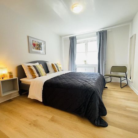 Aday - Central Terrace Apartment In Hjørring المظهر الخارجي الصورة
