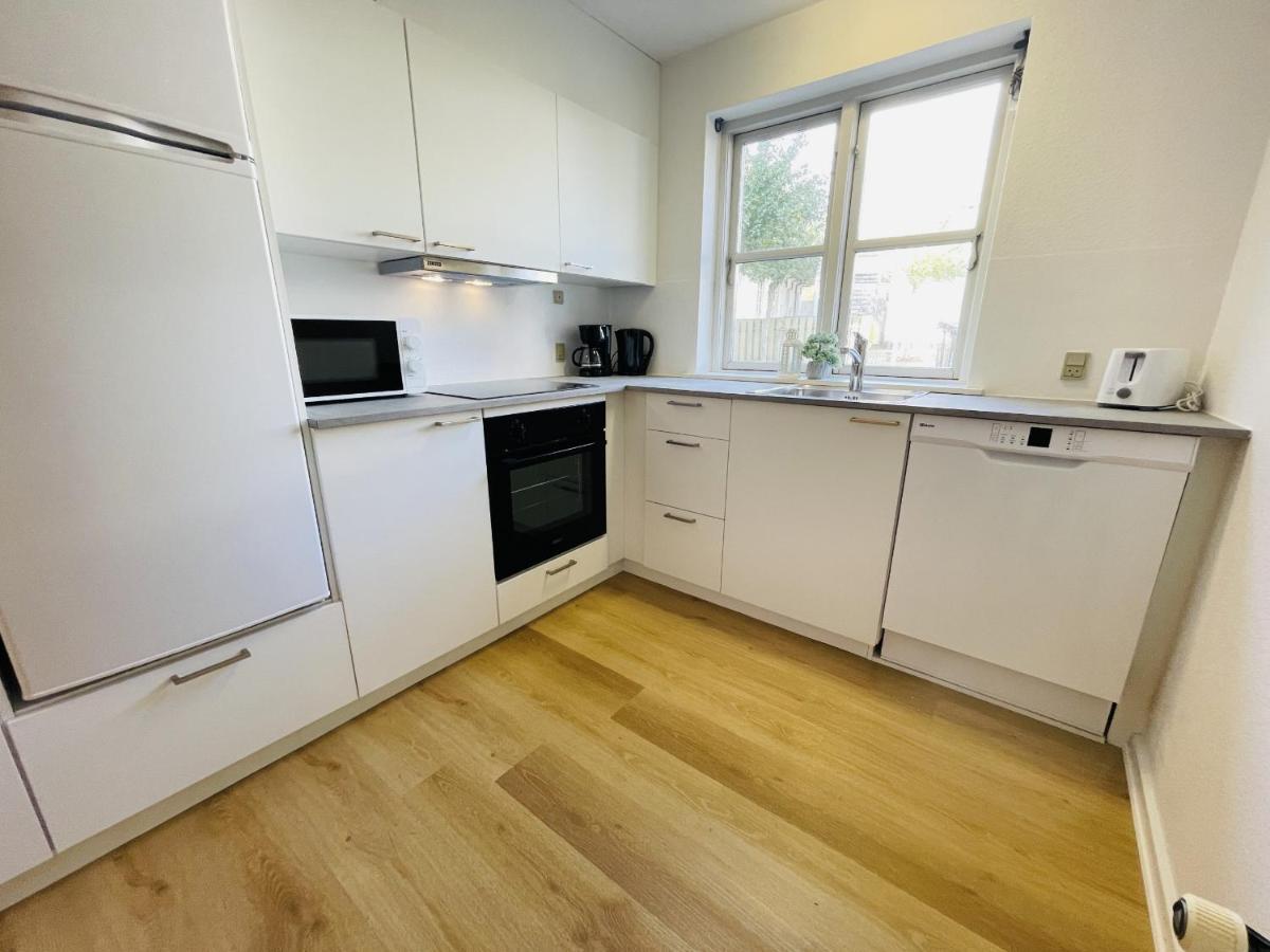 Aday - Central Terrace Apartment In Hjørring المظهر الخارجي الصورة