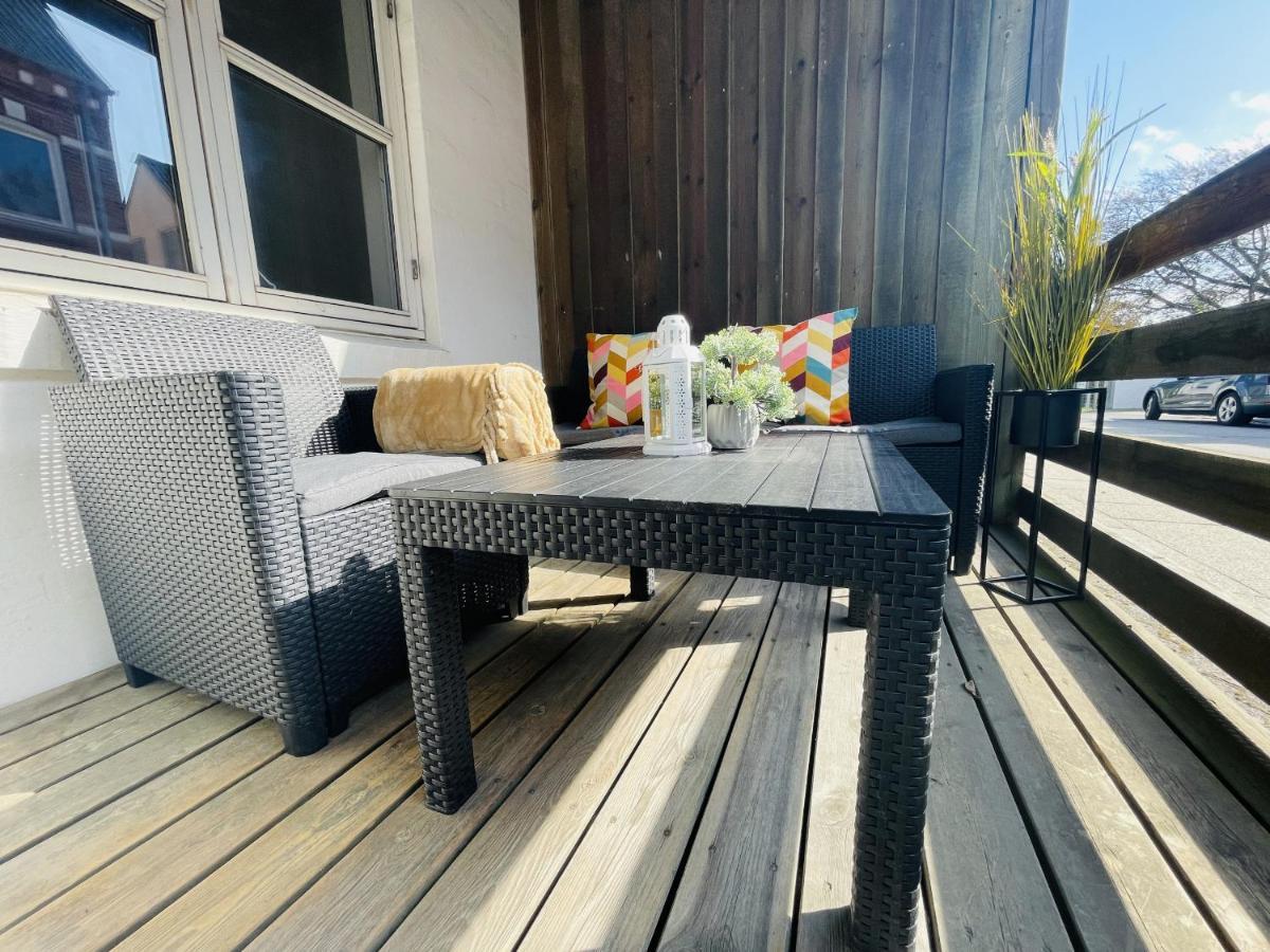 Aday - Central Terrace Apartment In Hjørring المظهر الخارجي الصورة