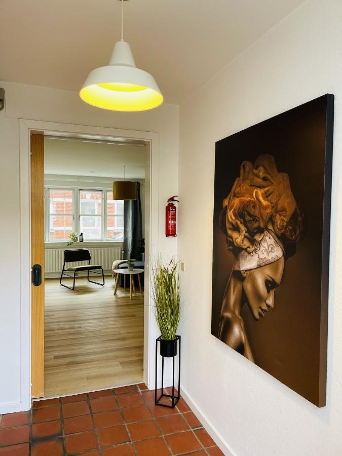 Aday - Central Terrace Apartment In Hjørring المظهر الخارجي الصورة